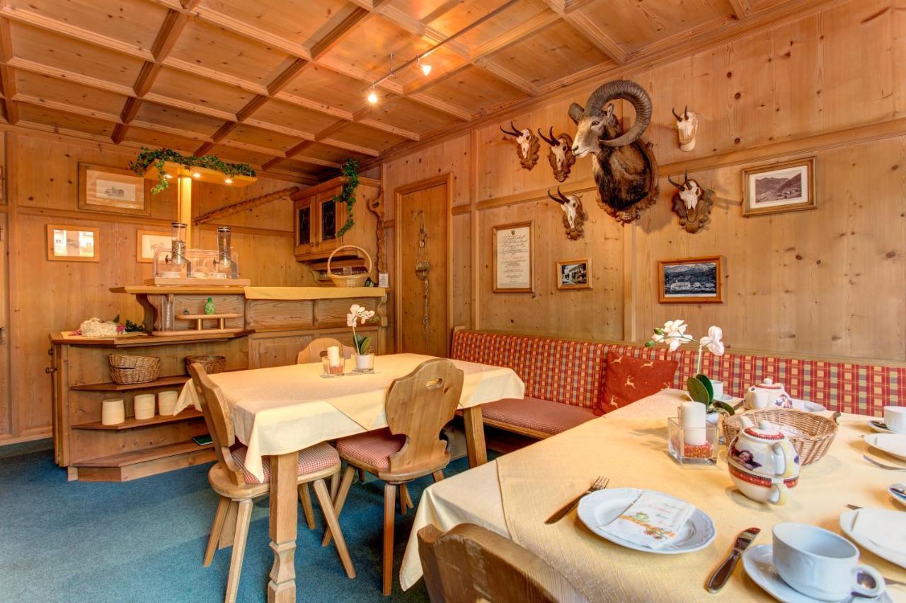 Alpenruh Bed and Breakfast Pettneu am Arlberg Buitenkant foto